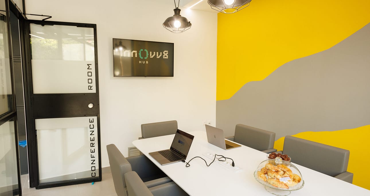 Looking for a Meeting Room in Patras? Discover the Perfect Space at innovv8